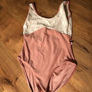 Yumiko Anna small (TRADE)